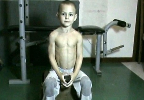 Giuliano Stroe 5 Years Old Bodybuilder With 6 Pack